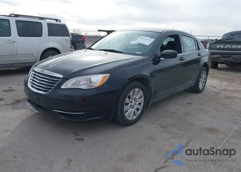 2013 Chrysler 200 Lx из США, поврежденный, VIN 1C3CCBAB1DN605478